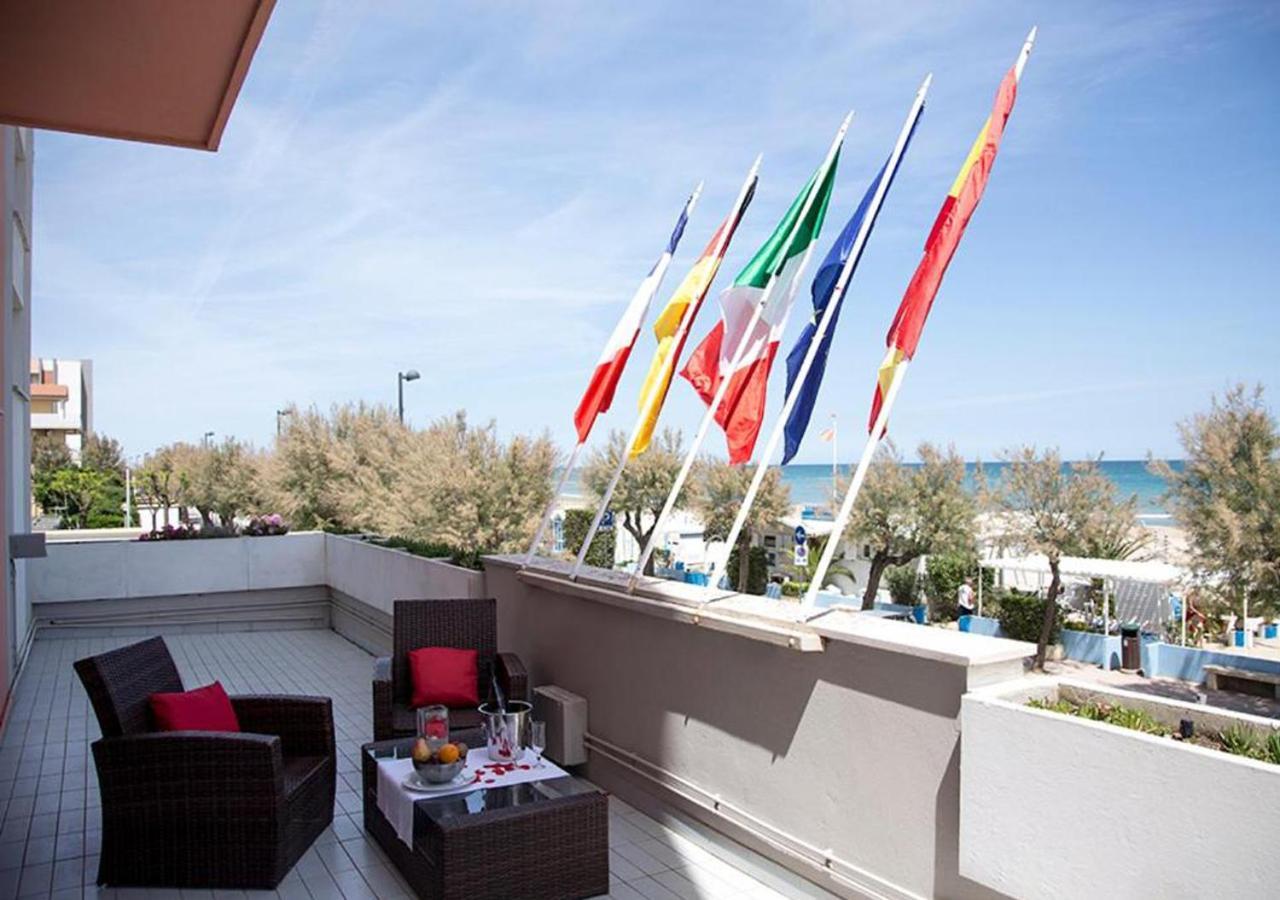 Miramare Inn Hotel Маротта Экстерьер фото